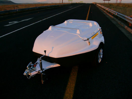 Customized Recreational Vehicle Parts Fiberglass Motorcycle Trailers Save Energy Consumption