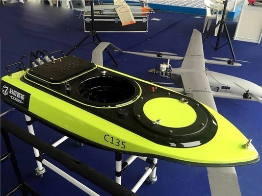 Hand Lay Up Technology and Lightweight Design Durable Fiberglass Boat Parts for Assurance