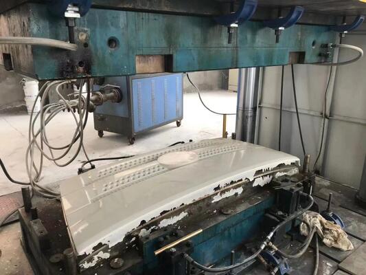 Custom SMC Compression Molding FRP Auto & Bus Parts Interior Exterior Trim OEM/ODM