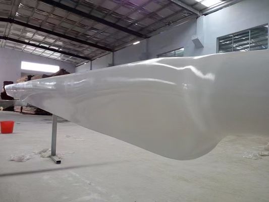 500 Kilograms FRP Wind Turbine Blades Twisted Blade Type Made of Fiber Reinforced Plastic