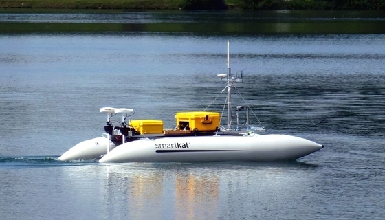 Hand Lay Up Technology and Lightweight Design Durable Fiberglass Boat Parts for Assurance